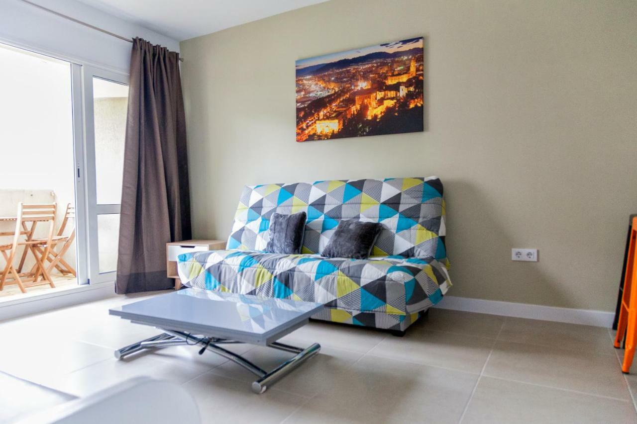 Estudio En Benalbeach Apartman Benalmádena Kültér fotó